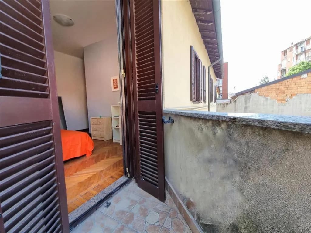 Private room in Milan photo 2
