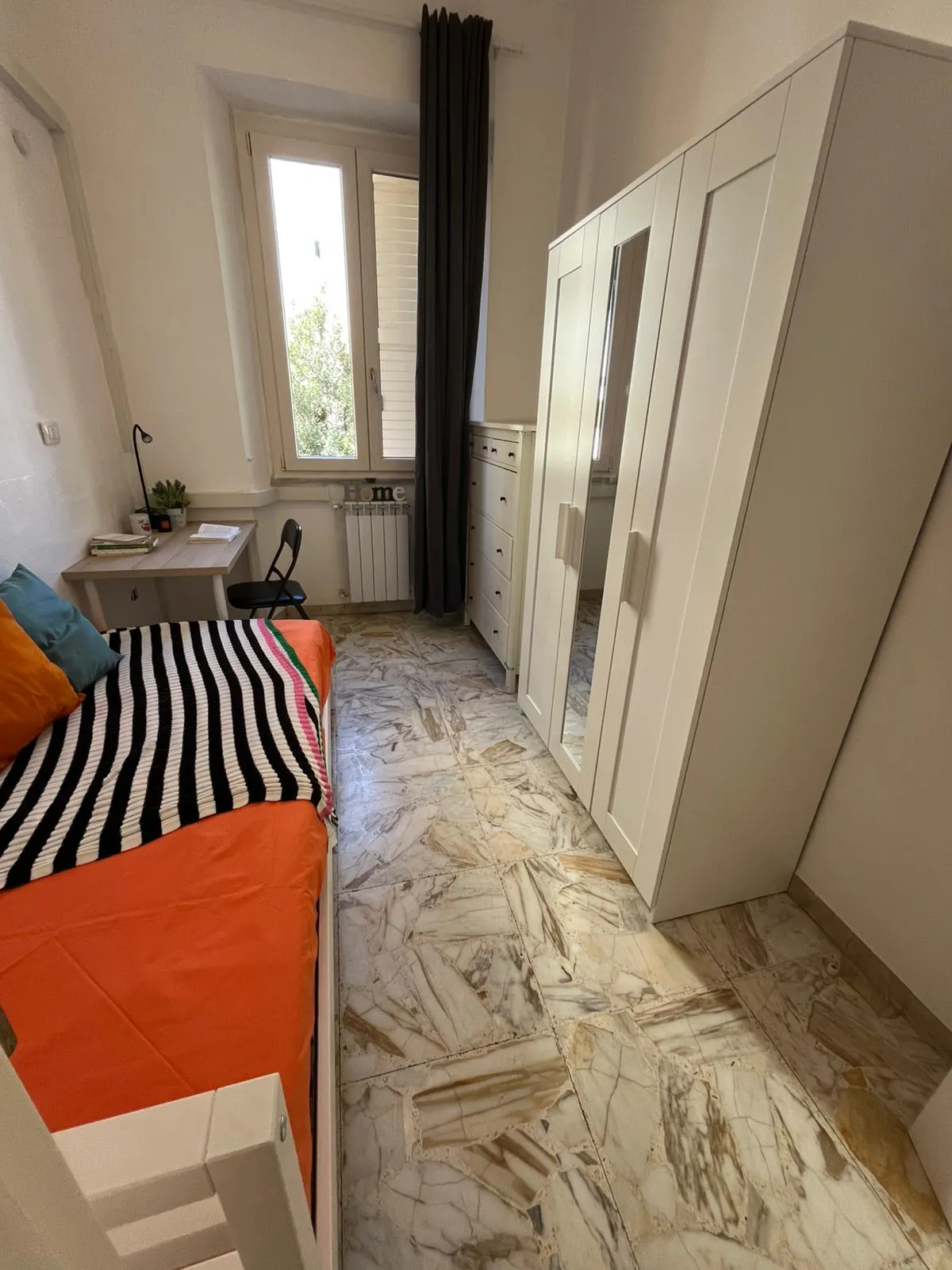 Private room in Cagliari photo 3